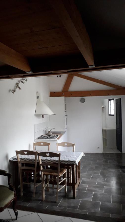 Apartament Entre Vignes Et Loire Blaison-Saint-Sulpice Zewnętrze zdjęcie